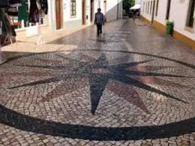 Intervenção na Calçada Portuguesa do Centro Histórico