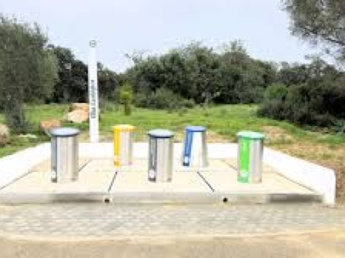 Pelo Reforço das Ilhas Ecológicas, Contentores e Higienização no Concelho de Lagos