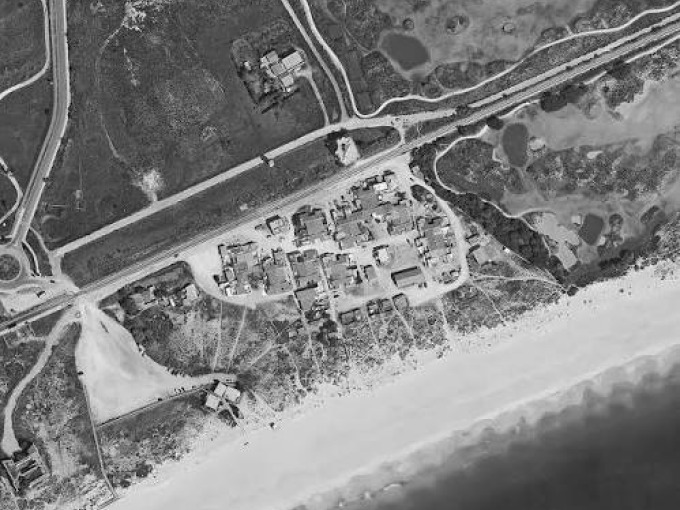 Pelo reconhecimento pelo Estado dos direitos do Bairro SAAL 25 de Abril Apeadeiro Meia Praia